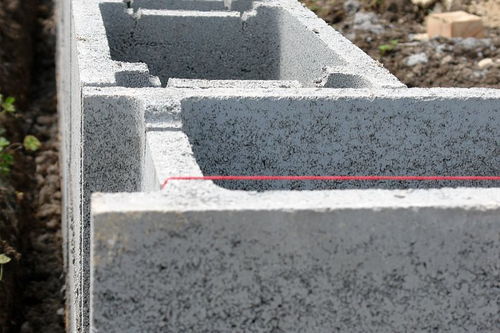 路緣石與路沿石的區別