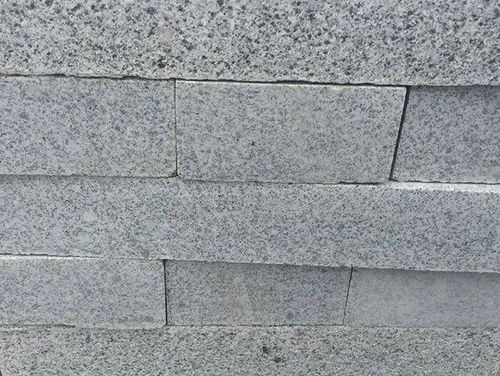 便宜的路沿石 馬路牙子 規(guī)格尺寸價(jià)格多少錢一米